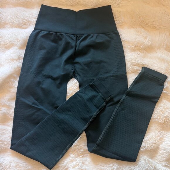 ✨ Gymshark Vital Seamless Leggings – Woodland Green Marl ✨ - Picture 10 of 13